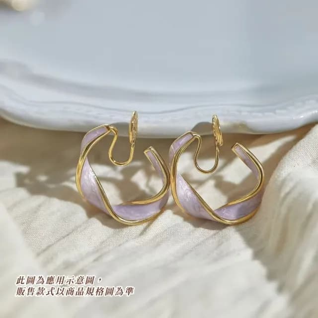 【高級設計感】港系扭紋珍光無耳洞耳環夾(無耳洞 夾式 耳環 耳夾 耳飾 C型 光澤感 約會 日常 圈圈)