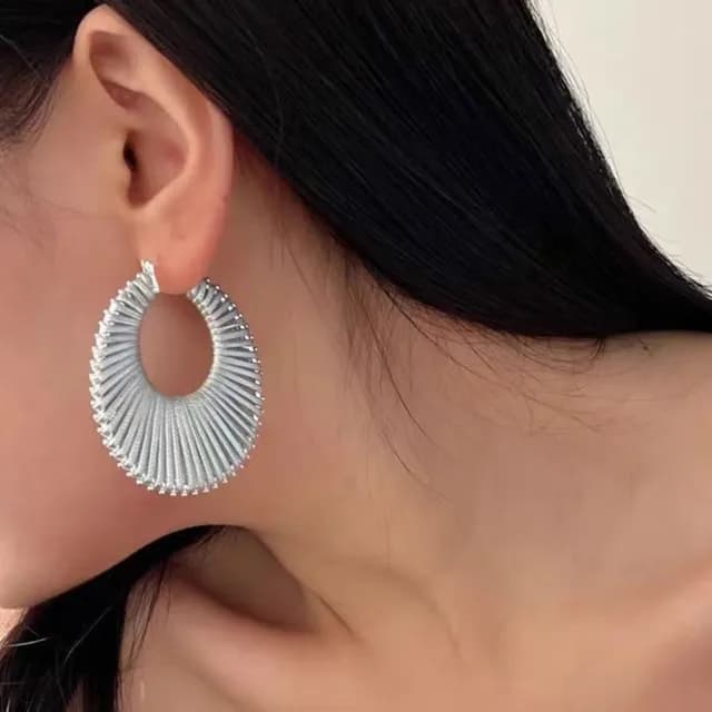 【MoonDy】情人節禮物 耳環 飾品 女生耳環 歐美耳環 大耳環 浮誇耳環 復古 圓圈耳環