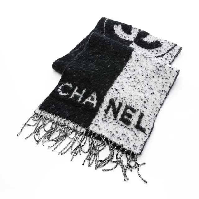 【CHANEL 香奈兒】雙色大CC logo 羊毛 圍巾(黑/白)