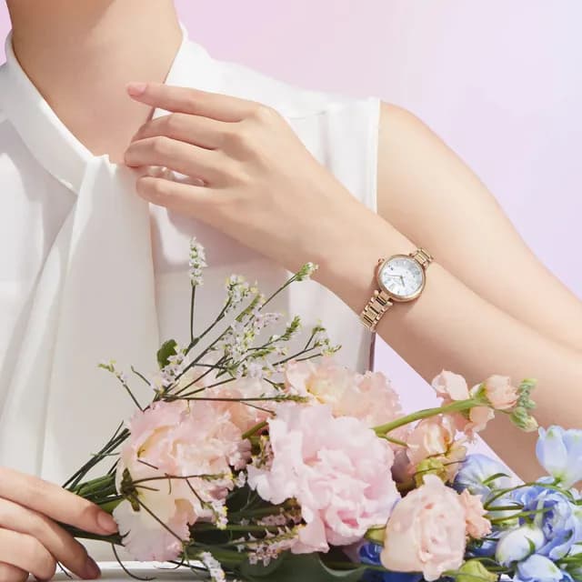 【SEIKO 精工】LUKIA系列 洋桔梗花 太陽能 電波腕錶 七夕 情人節 禮物 送禮 推薦(SSQW084J/1B32-0BK0G)