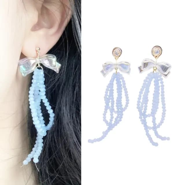 【浮誇飾品】蝴蝶結藍色串珠耳夾1對(蚊香型 耳環 配飾 耳飾 水晶珠 輕奢 氣質 女生)
