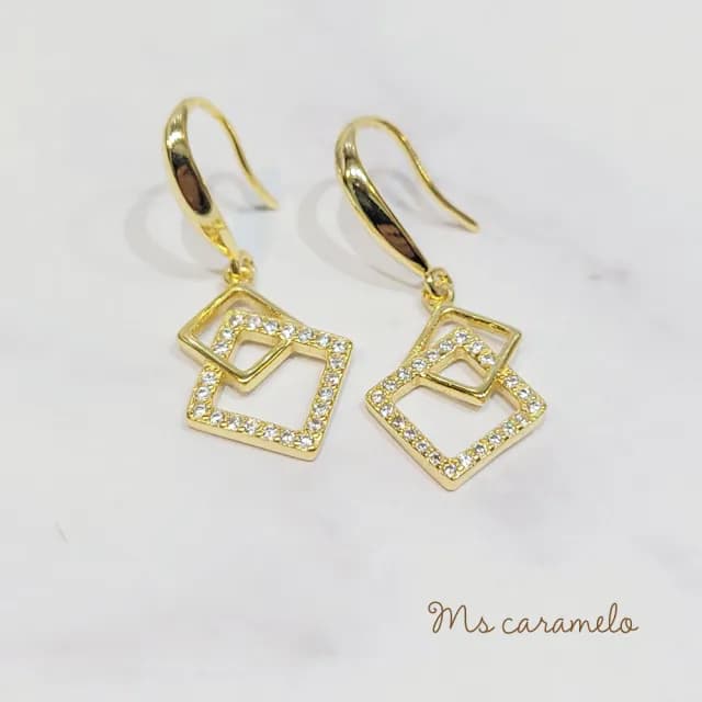 【Ms caramelo 焦糖小姐】925純銀鍍K黃 幾何正方形耳環(鋯石耳環)
