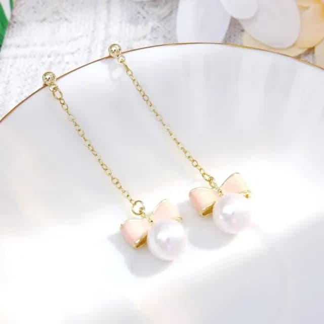 【夢幻渲染】粉紅蝴蝶結珍珠垂墜耳環1對(耳針 配飾 耳飾 輕奢 氣質 飾品)