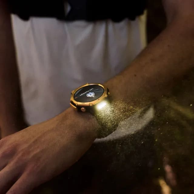 【Amazfit 華米】T-Rex 3 PRO五級鈦合金智慧手錶(雙色LED手電筒/藍寶石鏡面/身體電量/3000 nits亮度)