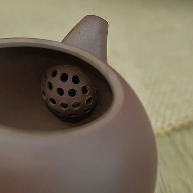 【台灣製造】小圓珠壺 160cc 台灣鶯歌陶藝之美(茶具 茶壺朱泥 紫砂 段泥 泡茶壺 茶杯)