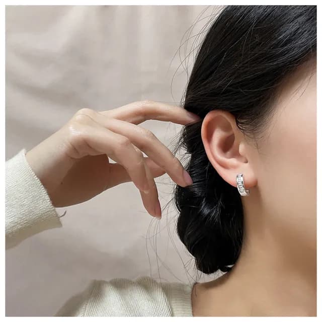 【HaNA 梨花】高質感皓石圈飾．光芒環圈耳環(針式 耳環 耳飾 耳圈 耳釘)