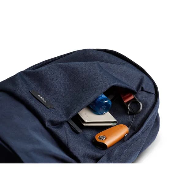 【Bellroy】情人節禮物 經典後背包 筆電包 防水包 背包 收納多口袋 禮物 送禮 推薦(深藍)