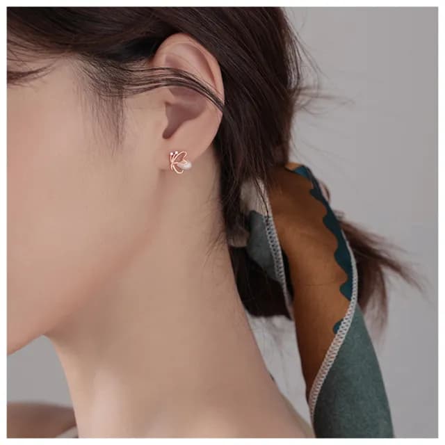 【HaNA 梨花】韓國．愛意繾綣貓眼石蝴蝶耳環(針式耳環 耳飾 耳圈 耳釘)