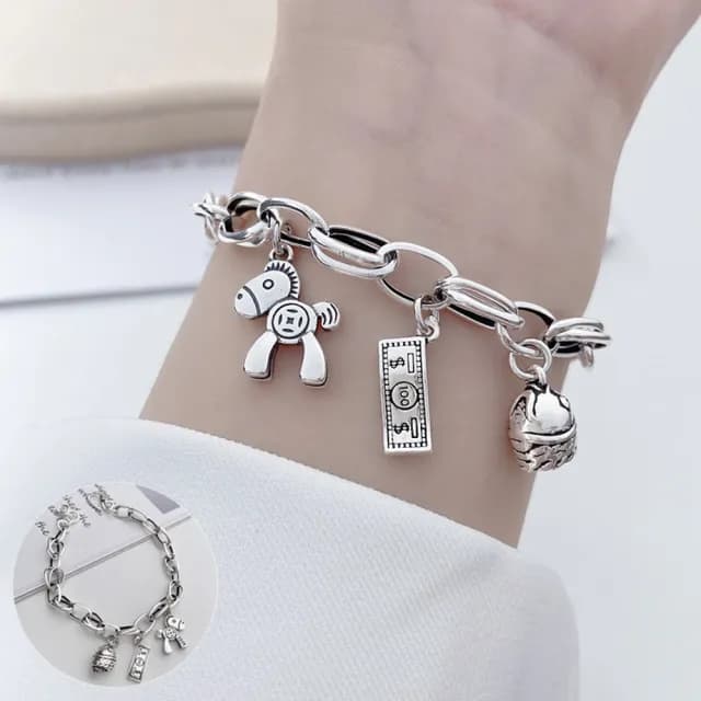 【Umi】韓式東大門錢幣小馬創意造型時尚銀手鍊(流行串珠手環手鐲)