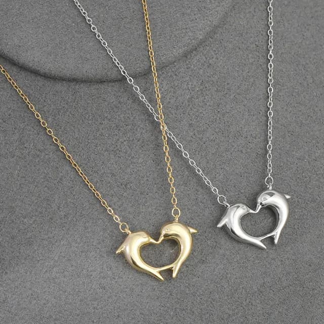 【Umi】韓式東大門簡約奢華時尚優雅百搭銀項鍊62653(浪漫雙海豚跳躍造型 韓劇 精緻情人節禮物)