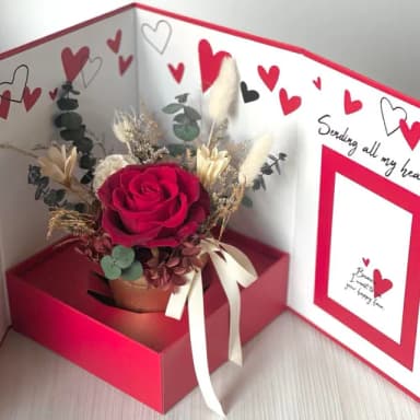 【OSTARA FLORIST 奧斯塔拉花藝】紅心皇后永生花禮盒(永生花、乾燥花、花禮、情人節、節日、紀念日)