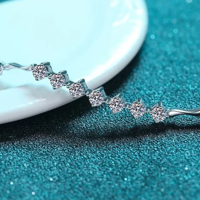 【巴黎精品】現貨+預購 莫桑石莫桑鑽手鍊925純銀銀飾(1.35ct菱形勾式生日情人節禮物女飾品v1ae80)