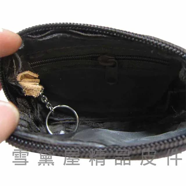 【SNOW.bagshop】情人節禮物 零錢包拉鍊主袋內一五金鑰環進口防水包 防刮皮革可放信用卡萬用包小型輕巧方便