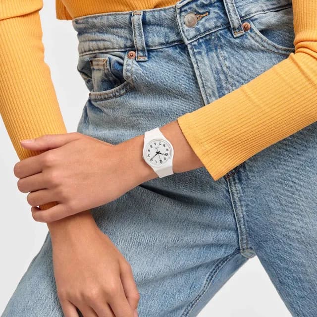【SWATCH】JUST WHITE SOFT 經典手錶/男錶/女錶/瑞士製造 SO28W107-s14(34mm)