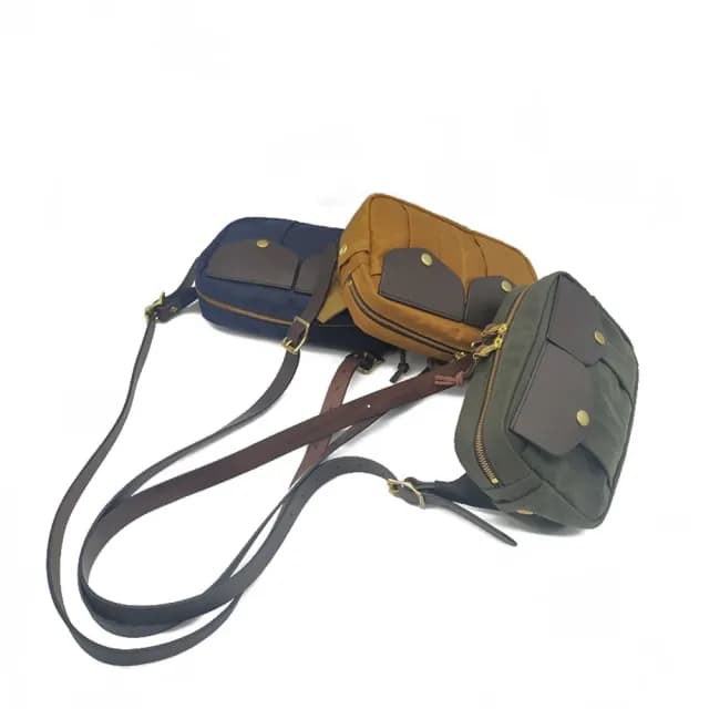【巴黎精品】父親節禮物 側背包帆布肩背包(復古防潑水拼接牛皮男女包包2色v1ac20)
