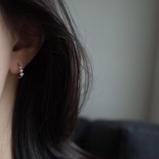 【A&R】法式S925純銀14K金鋯月半圓耳環(輕奢華 情人節 生日禮物)