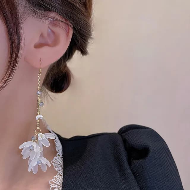 【BBHONEY】花漾• 不對稱長款花朵流蘇耳環 耳針(甜美韓風)
