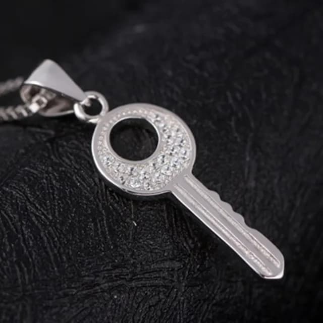 【米蘭精品】現貨+預購 項鍊鑲鑽流行銀飾品(簡單時尚鑰匙母親節情人節生日聖誕節交換禮物73am174)
