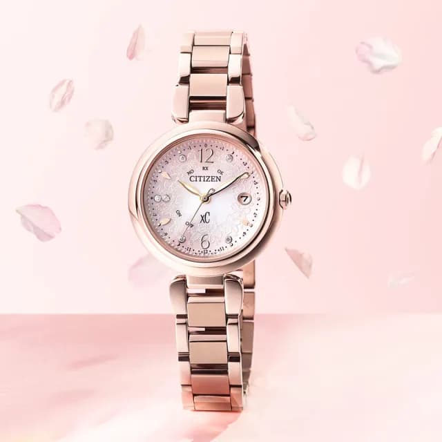 【CITIZEN 星辰】Xc 系列 Sakura 鈦金屬 光動能全球電波對時腕錶 女錶  手錶 畢業 禮物 推薦(ES9467-62W)