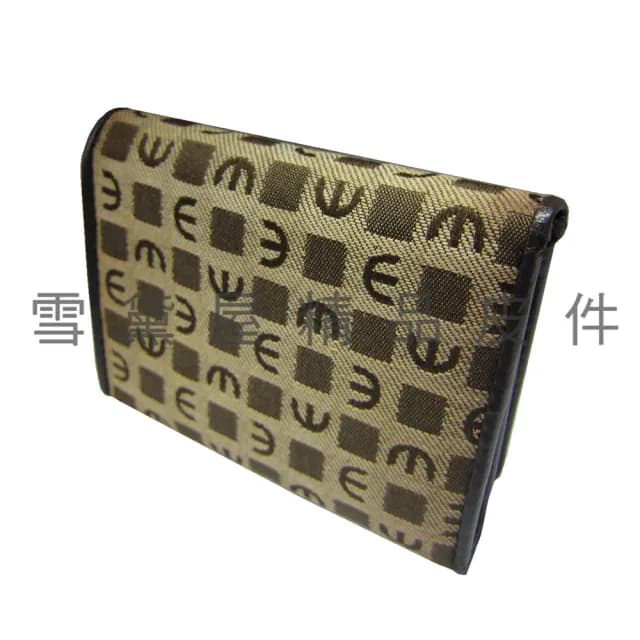 【SNOW.bagshop】情人節禮物 真皮包包  短夾中性復古皮夾三折暗扣式(主袋進口防水提花布+100%牛皮革材質)