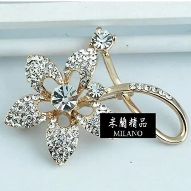 【米蘭精品】現貨+預購 胸針鍍18K金鑲鑽胸章(可愛水晶五瓣花花朵生日情人節聖誕節交換禮物女飾品73gv42)