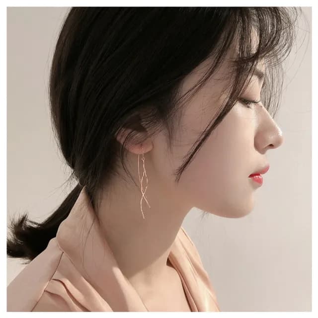【HaNA 梨花】韓國迷離曲線．心之所向垂墜耳線耳環(針式 耳環 耳飾 耳圈 耳釘)