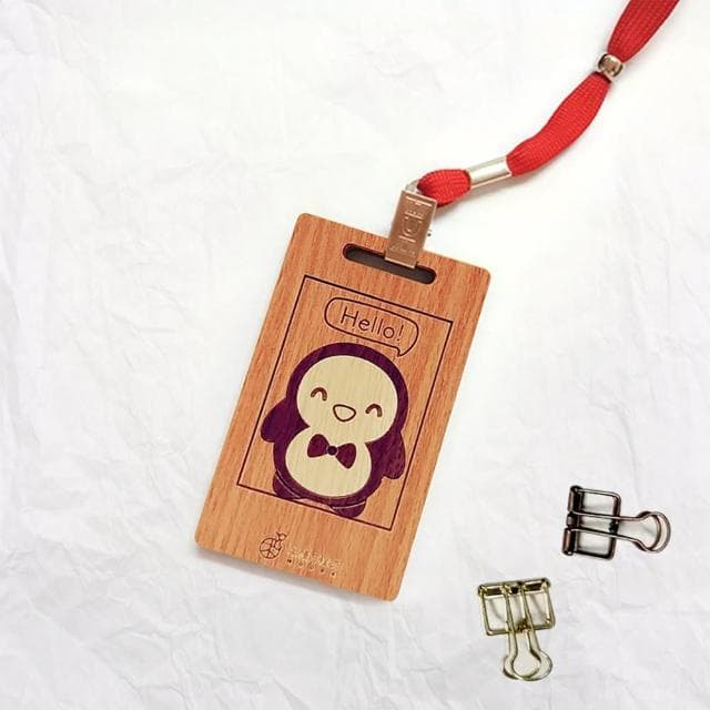 【木頭方程式】木雕識別證-小企鵝(辦公室 證件卡 名片 icash 禮物 木雕 吊飾 送禮推薦 禮品 紀念)