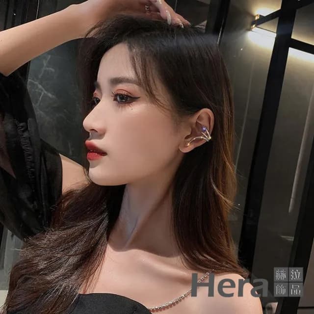 【HERA 赫拉】蛇形設計鑲鑽耳釘耳骨夾 H111021601(飾品)
