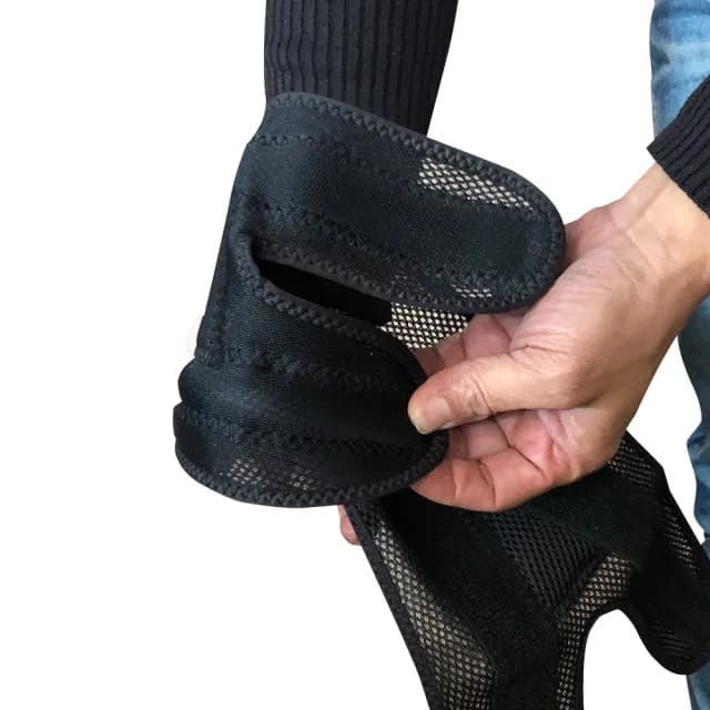 【Qi Mei 齊美】健康鍺能量TPE蝶型護膝1入組-台灣製(磁力貼 運動 護具 父親節禮物)