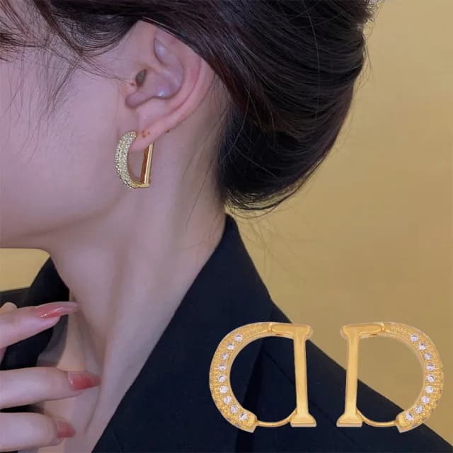 【KT DADA】情人節禮物 包包 字母耳環 K金耳環 金色耳環 鑽石耳環 大耳環 環狀耳環 易扣式耳環 復古耳環 個