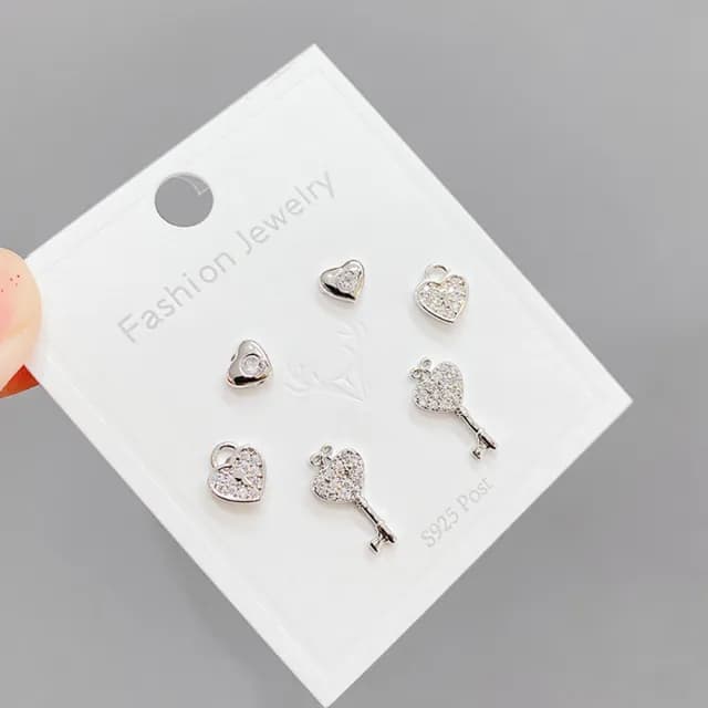【Umi】一卡3對925純銀針微鑲鋯石愛心心鎖造型耳環(日韓時尚潮流耳飾耳針耳墜耳釘)