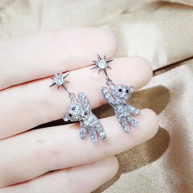 【Umi】925純銀針淡金色微鑲鋯石小熊與單鋯石八芒星星耳環(日韓時尚潮流耳飾耳針耳墜耳釘)