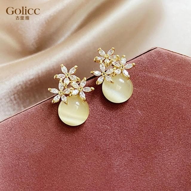 【Golicc】耳環 花朵 貓眼(618 七夕 情人節 生日 飾品 耳飾 耳墜 禮物)