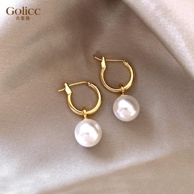 【Golicc】耳環 明星同款 最愛經典珍珠(母親節 生日 情人節 飾品 耳釘 耳飾 耳墜 禮物)