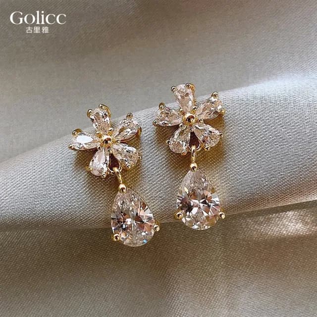 【Golicc】耳環 水滴 花朵 鋯石(七夕 情人節 生日 飾品 耳釘 耳飾 耳墜 禮物)