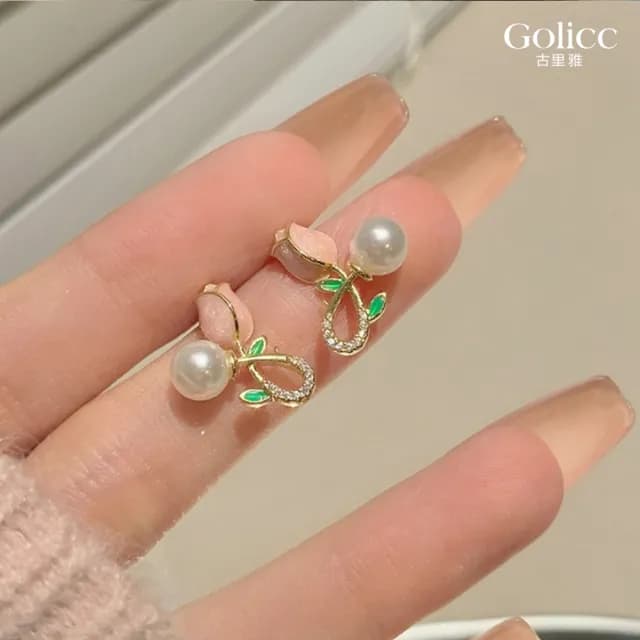 【Golicc】耳環 粉色 鬱金香(七夕 情人節 生日 飾品 耳釘 耳飾 耳墜 禮物)