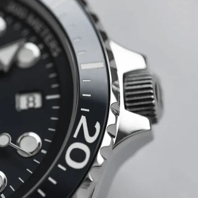 【EDOX 伊度】Neptunian 海神 68H超動能300米潛水機械錶-黑/42mm 送禮 禮物 推薦(E80801.3NM.NIN)