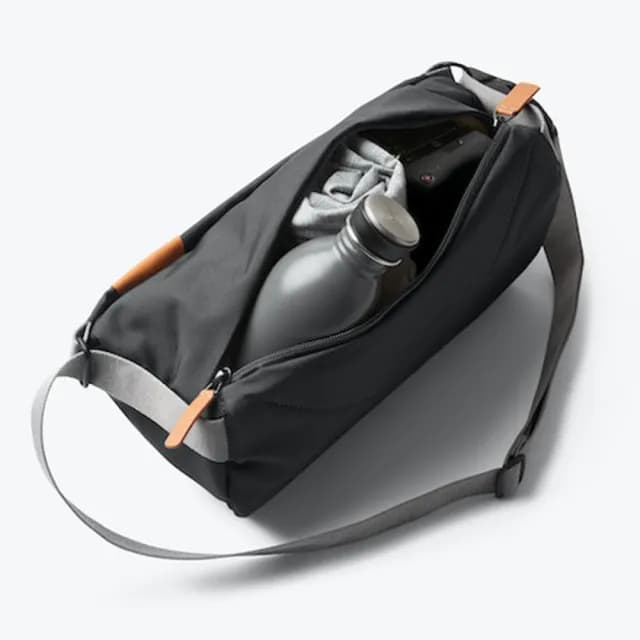 【Bellroy】Sling 出國隨身包 斜背包 小包 禮物 送禮 推薦(灰黑色)