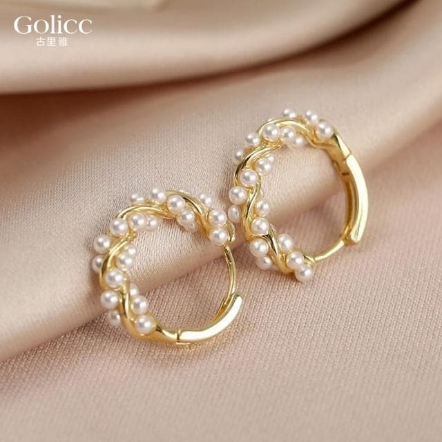 【Golicc】耳環 韓國 輕奢 纏繞 珍珠(母親節 生日 情人節 飾品 耳釘 耳飾 耳墜 禮物)