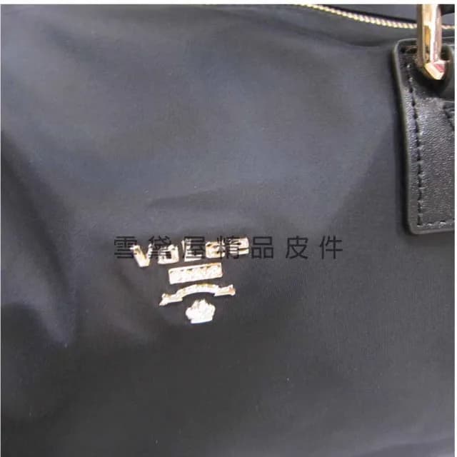 【SNOW.bagshop】情人節禮物 七夕 真皮 旅行袋小容量進口專櫃(真皮包包 超輕防水水晶布+牛皮手提肩背斜側背
