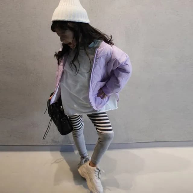 【橘魔法】麂皮波浪壓紋側邊開岔鋪棉外套(長袖 拉鍊 鋪棉 外套 男童 女童 飛行外套 童裝 兒童)