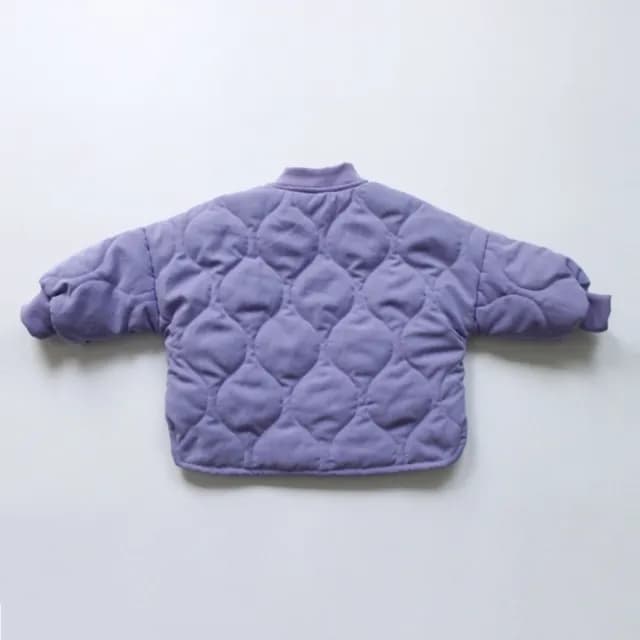 【橘魔法】麂皮波浪壓紋側邊開岔鋪棉外套(長袖 拉鍊 鋪棉 外套 男童 女童 飛行外套 童裝 兒童)