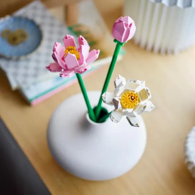 【LEGO 樂高】Botanicals 40647 蓮花(居家擺設 花束禮物 手工藝 母親節禮物)