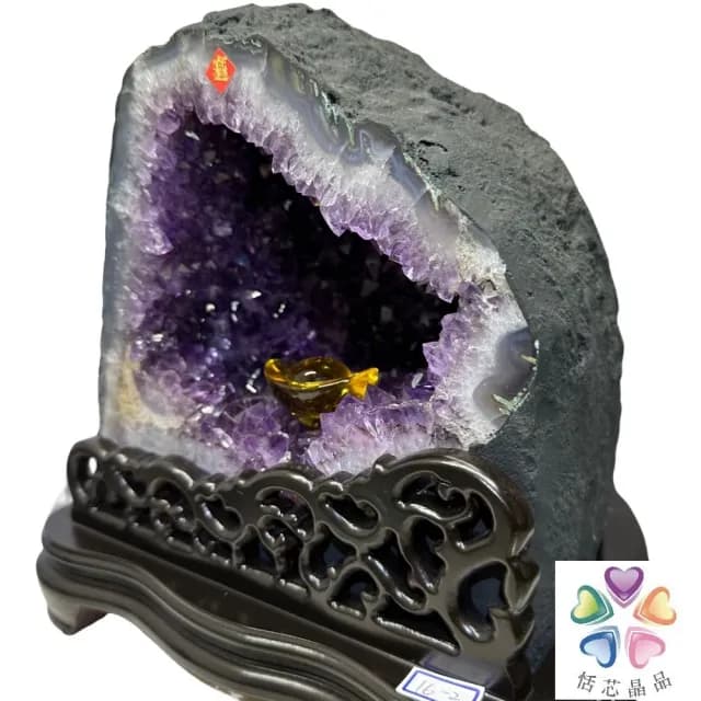 【恬芯晶品】8.65kg精選巴西火型紫水晶洞新居財位擺設XA15(紫鈦晶晶洞開運招財招貴人開業財位新春禮物)