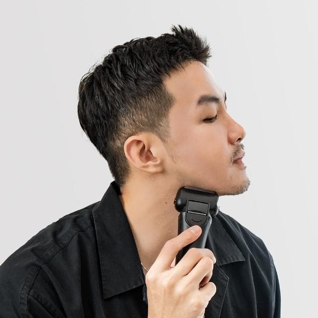 【URBANER 奧本】頂級水洗 雙刀頭組(電動刮鬍刀/刮鬍刀/電鬍刀/鼻毛刀/電動鼻毛刀/鼻毛)