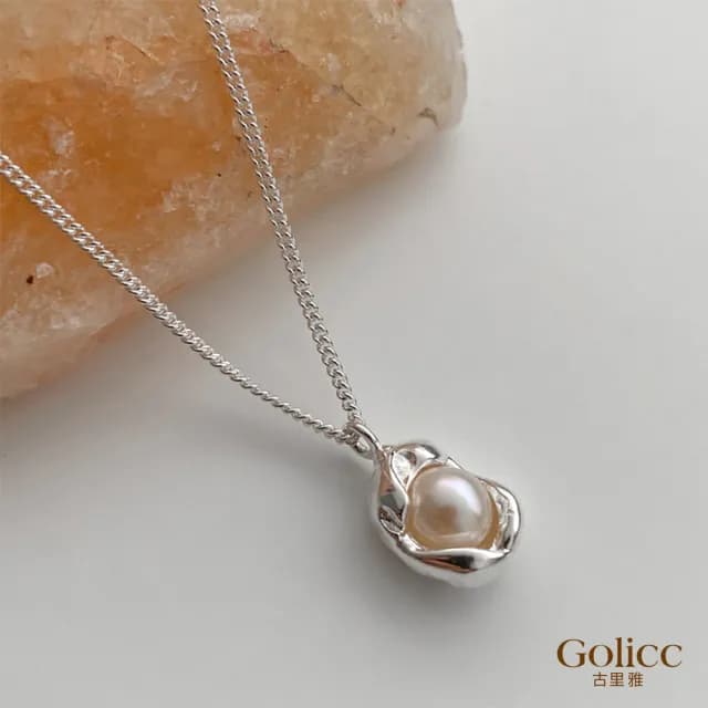 【Gulicc】項鍊 優雅簡約 豆莢珍珠(雙11 聖誕節 生日 鎖骨鍊 項鍊 飾品 禮物)