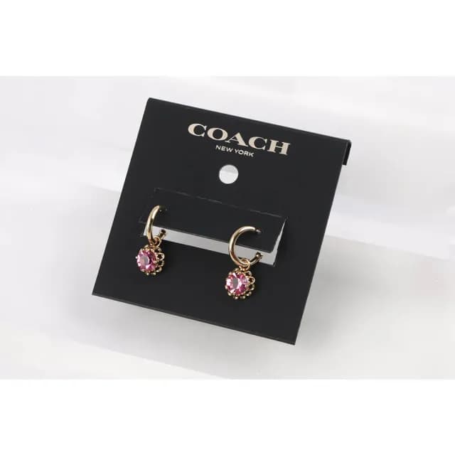 【COACH】金屬花邊水鑽環形針式耳環(金色/粉色)