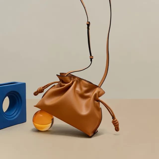 【巴黎精品】情人節禮物 真牛皮側背包真皮革單肩背包托特包手提包隨身女包包(牛皮簡約抽繩小福包5色a1el3)