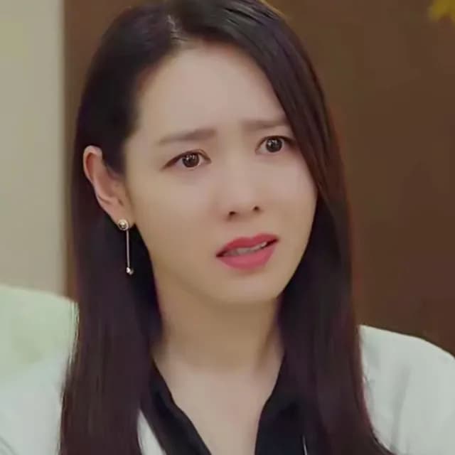 【Emi 艾迷】淚之女王 金智媛 同款 鋯石圓珠垂墜 925銀針 耳環(淚之女王 孫藝珍 韓劇三十九)