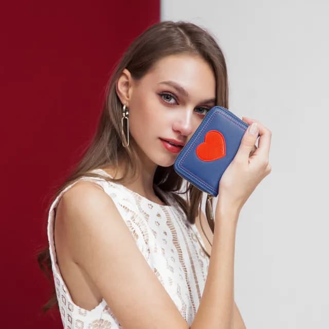 【2R 手工真皮】湛雅NAPA牛皮Heart愛心拉鍊零錢包 輝夜藍